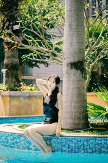 隔壁的女